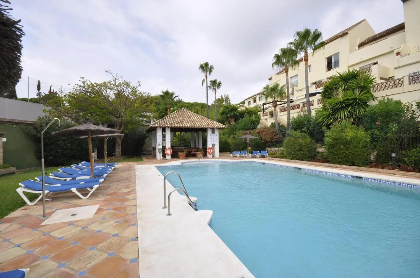 Pinos Aloha Marbella Apartment 0*,