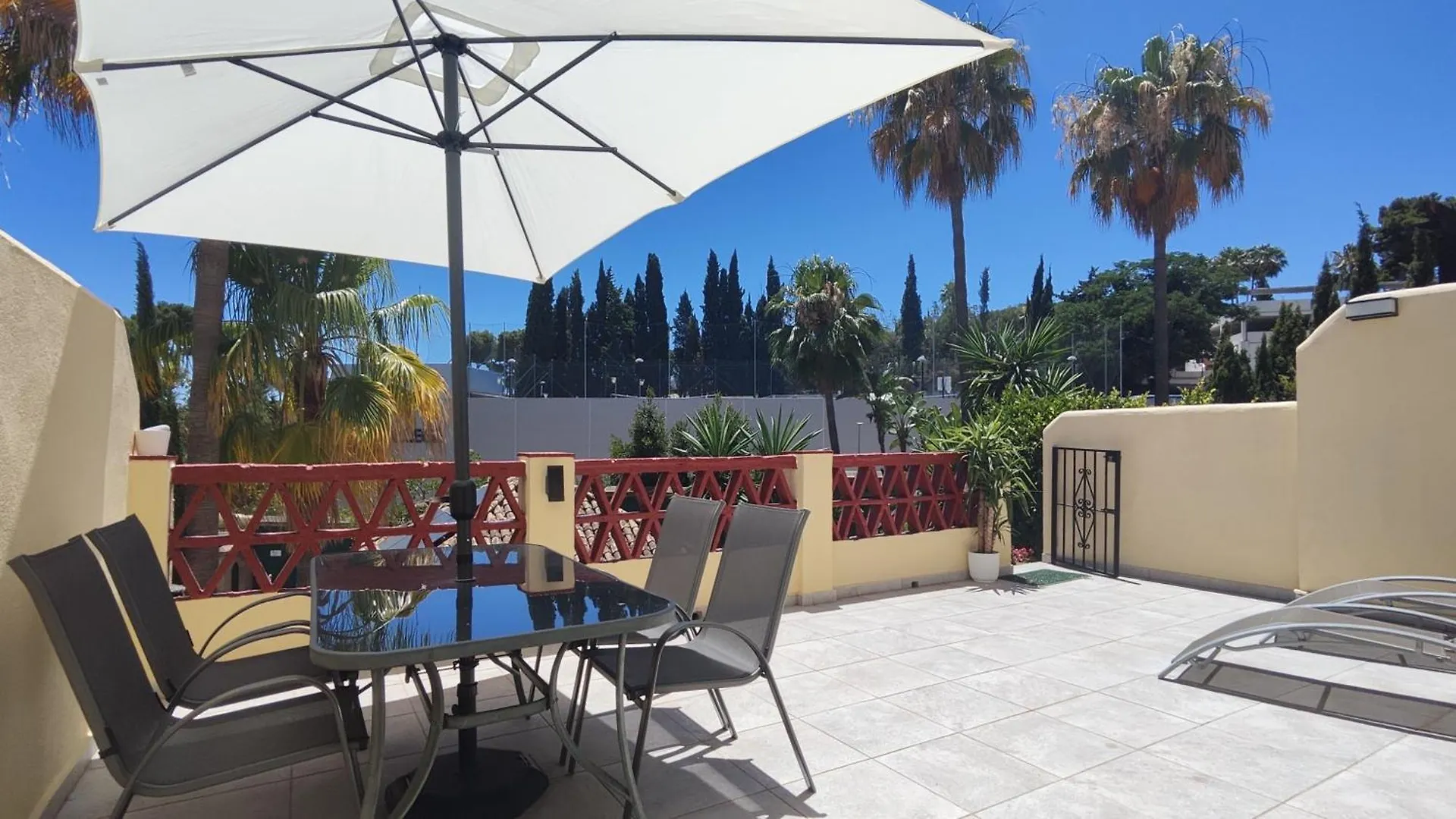 Pinos Aloha Marbella Apartment